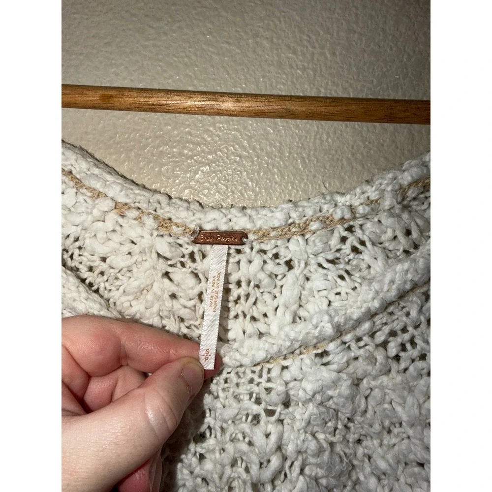 Women's Free People Sweater Size Small